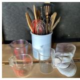 Kitchen measures, utensils, oven mitts