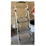 Cosco step ladder