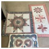 3 appliquï¿½ quilted wall hangings