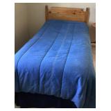 Twin bed with comforter