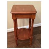 12" square side table