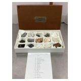 Mineral specimen set