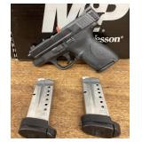 Smith & Wesson MP Shield 9 mm pistol