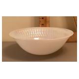 Federal glass pink iridescent bowl