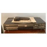Toshiba SD-1700 DVD player with remote