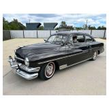 1951 Mercury 2 door sedan