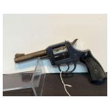 H&R 922 Revolver - Loose Cylinder