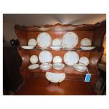 Lot - Noritake China "Alexis"