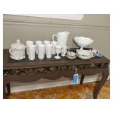 Lot - Grant Crest Royal Rose Fine China Set