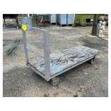 Lot - Industrial Carts