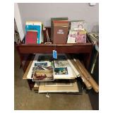 Lot - Prints and Reference Books Collection