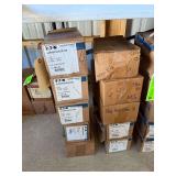 Lot - Eaton Aluminum Squeezon Connector 506-82
