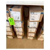Lot - Eaton Aluminum Squeezon Connector 506-82
