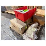 Lot - Assorted Work Gloves