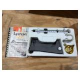 Lyman D-7 Precision Reloading Scale