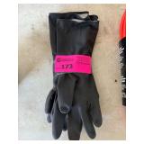 (4) Rubber Gloves - Size: Medium
