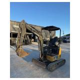 John Deere 17G Tracked Mini-Excavator