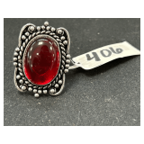 Garnet Ring - Size: 6