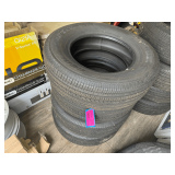 (4) Yokohama Geolandar X-CV 245/70/17