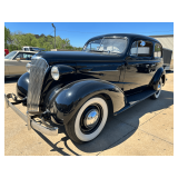 1937 Chevrolet 2 Door Sedan