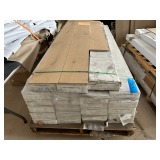 Pallet Premium Hardwood Flooring, Oak, 5/8"x8.6" x Random Length,  571 Total Square Feet
