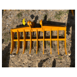 2026 GIYI Unused Mini-Excavator 38in Rake for CAT303