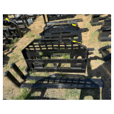 2026 GIYI Unused DHC Skidsteer Pallet Forks