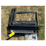 2026 GIYI Unused XHC Mini Skid Steer Pallet Forks