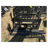 2026 GIYI Unused DHC Skidsteer Pallet Forks