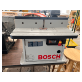 Bosch Cabinet Style Router Table with Router