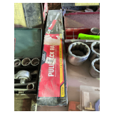 Central Hydraulics 10 Ton Pull Jack Ram