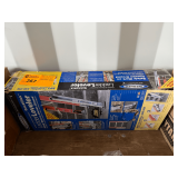 Werner Quick Click Ladder Leveler