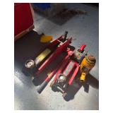 Hydraulic Jacks