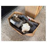 Lot - Fluid Reservoir and Air Intake Hose