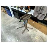 Heavy Duty Steel Material Stand with Dual Roller Support
