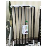 (5) Black Welded Metal Fencing 5.9