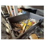 Lot - Mixed Hardware and Tools