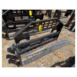 2026 GIYI Unused DHC Skidsteer Pallet Forks-60"