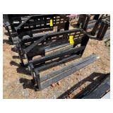 2026 GIYI Unused DHC Skidsteer Pallet Forks-60"