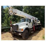 2007 Mack Granite - 30 Ton Crane Truck