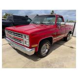 1985 Chevrolet Silverado Short Wheel Base Pickup Truck
