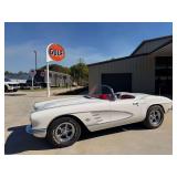 1961 Chevrolet Corvette Convertible