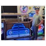 NEON - 52" Ford Truck