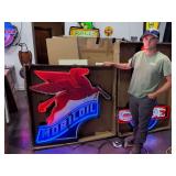 NEON - 48" Mobiloil  Pegasus
