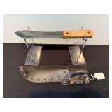 Hudson Bay Knife and Tool Works Carbon V Machete with Leather Sheath