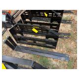 2026 GIYI Unused DHC Skidsteer Pallet Forks