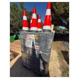 Pallet - (250) SDLanch Unused SDLTSC250 Safety Traffic Cones