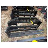 2026 GIYI Unused DHC Skidsteer Pallet Forks