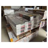 Pergo Outlast+ Desmond Oak Waterproof Laminated Wood Flooring Pallet