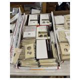 Cooper Wiring Devices Wallplates Assortment Box